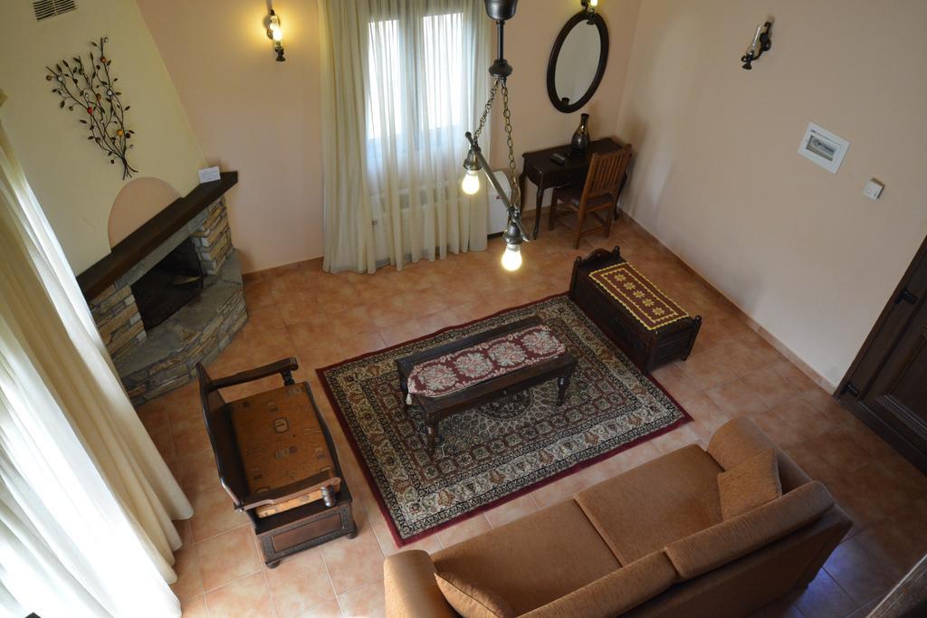 Guesthouse Rodamos タシアルキス エクステリア 写真