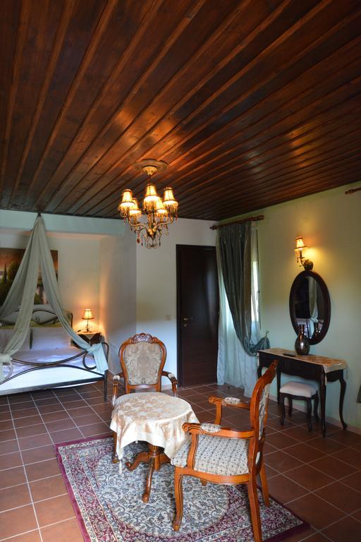 Guesthouse Rodamos タシアルキス エクステリア 写真