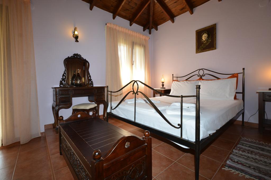Guesthouse Rodamos タシアルキス エクステリア 写真