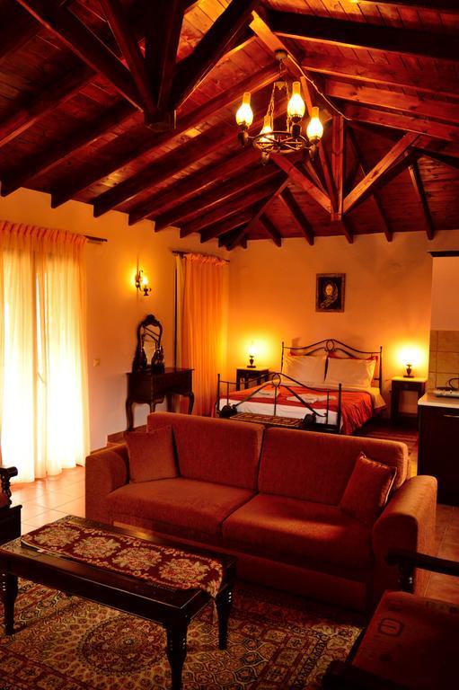 Guesthouse Rodamos タシアルキス エクステリア 写真